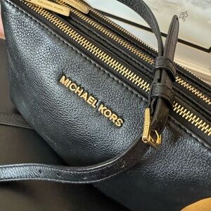 Michael Kors Crossbody Leather bag